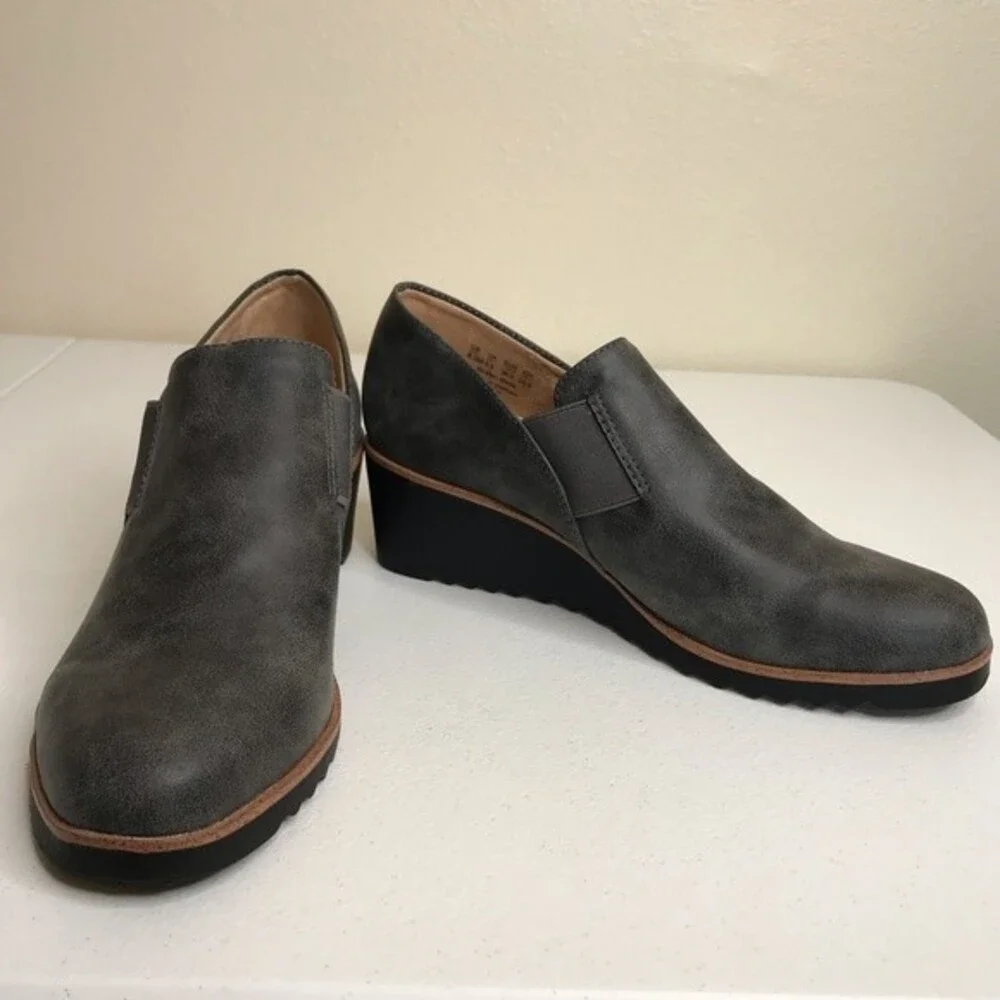Life Stride Zora Gray Wedge Slip On Velocity 2 Lug Sole Faux Leather Women 8.5